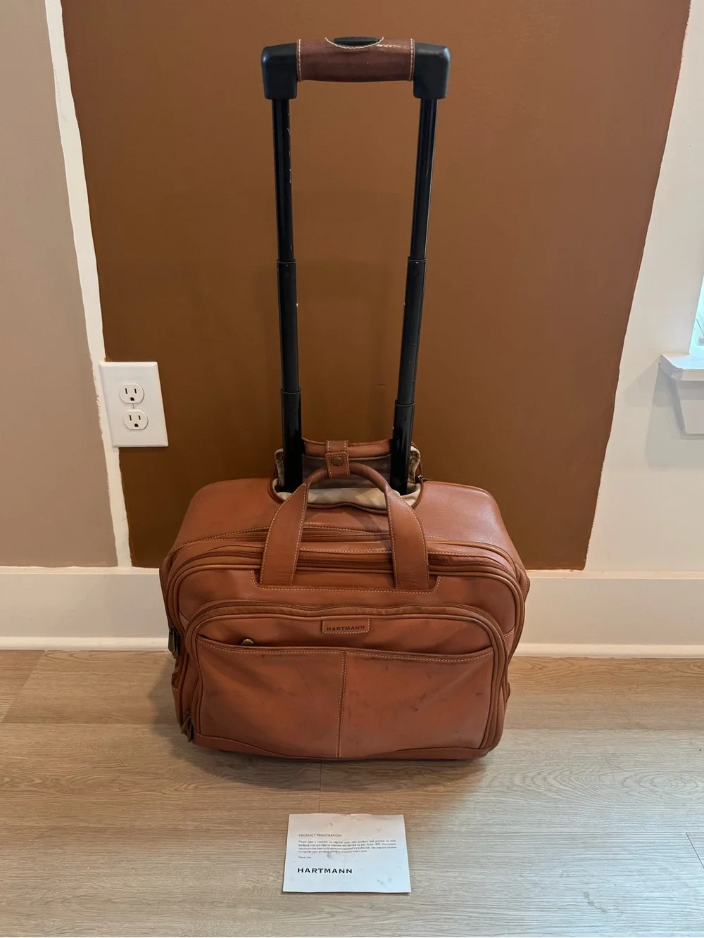Hartmann Luggage Expandable Belting Leather Rolling Briefcase Carry On Dr. bag
